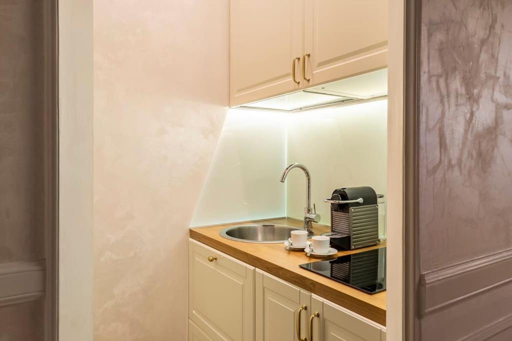 Frattina Elegance Suite Roma Exterior foto